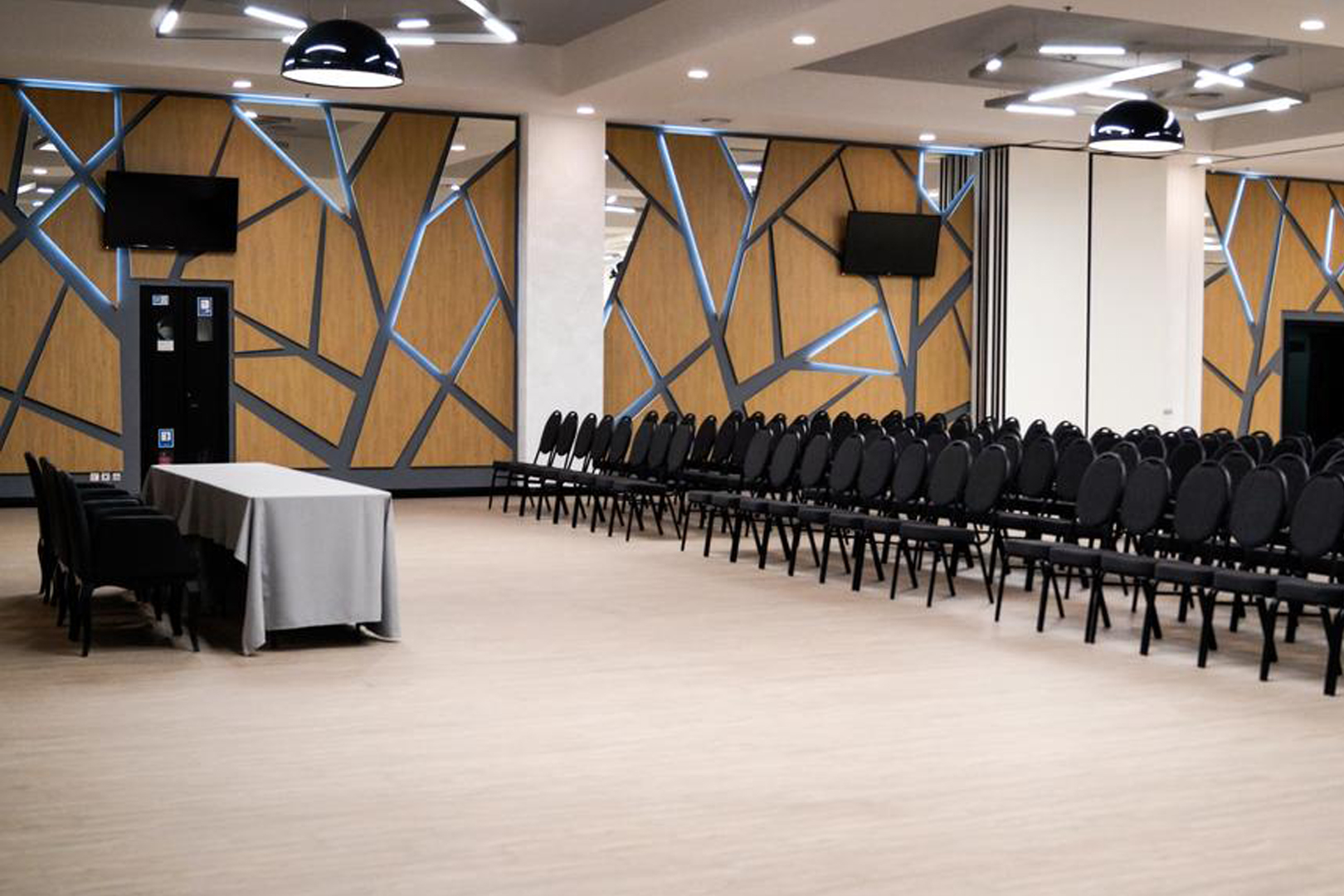 Mercure Kyiv Congress Hotel